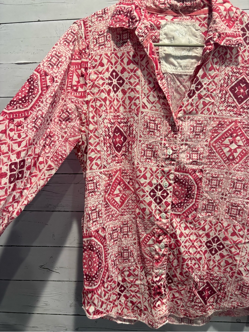 CINO Button Up Top - Picture 4 of 7
